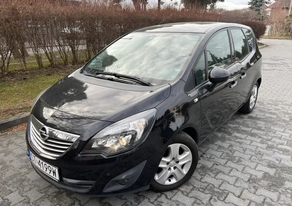 opel meriva Opel Meriva cena 23900 przebieg: 170000, rok produkcji 2010 z Bieruń